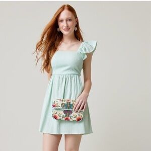 Francesca’s Women’s Mint Green Ruffle Sleeve Dress